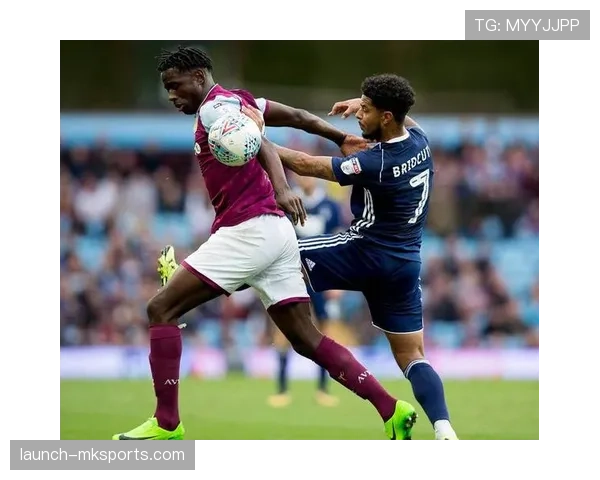 森林队主场迎战埃弗顿,状态回暖成焦点 森林队主场迎战埃弗顿,状态回暖成焦点