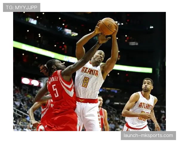 摩西·马龙拼抢统治力改变内线格局